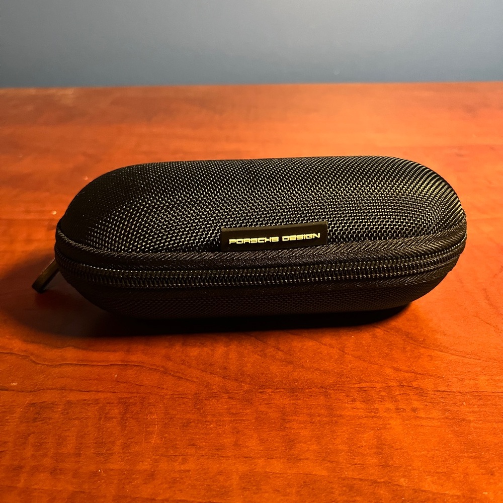 Lufthansa Porsche Design Business Class Amenity Kit